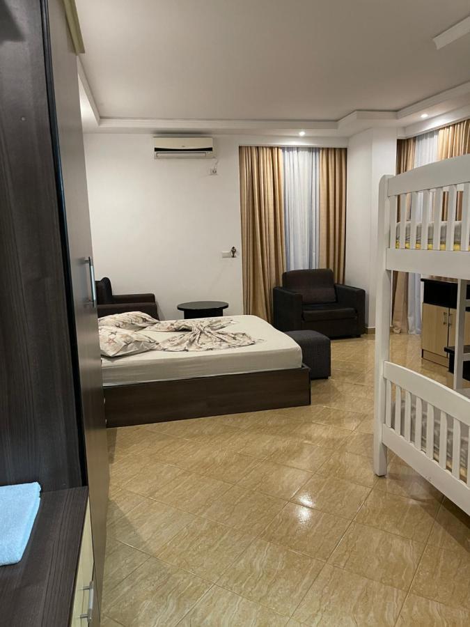 Hotel Zverneci المظهر الخارجي الصورة